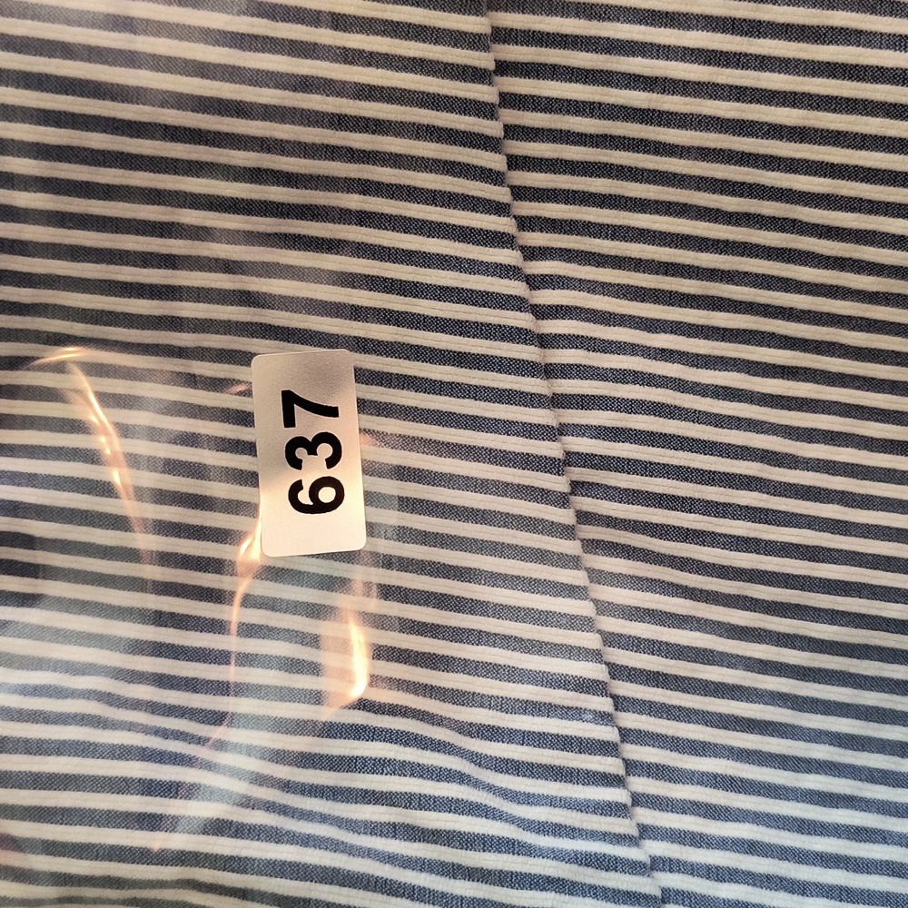 New York & Co Pencil Skirt Wmn's 18 Blue White Striped Seersucker Nautical - Picture 16 of 16